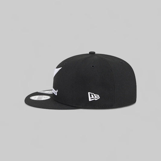 NEW ERA ALL BLACKS 9FIFTY SNAPBACK BLACK/WHITE